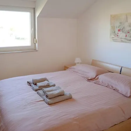 Tic Apartman *